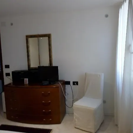 With A Secret And Romantic Park Homestay